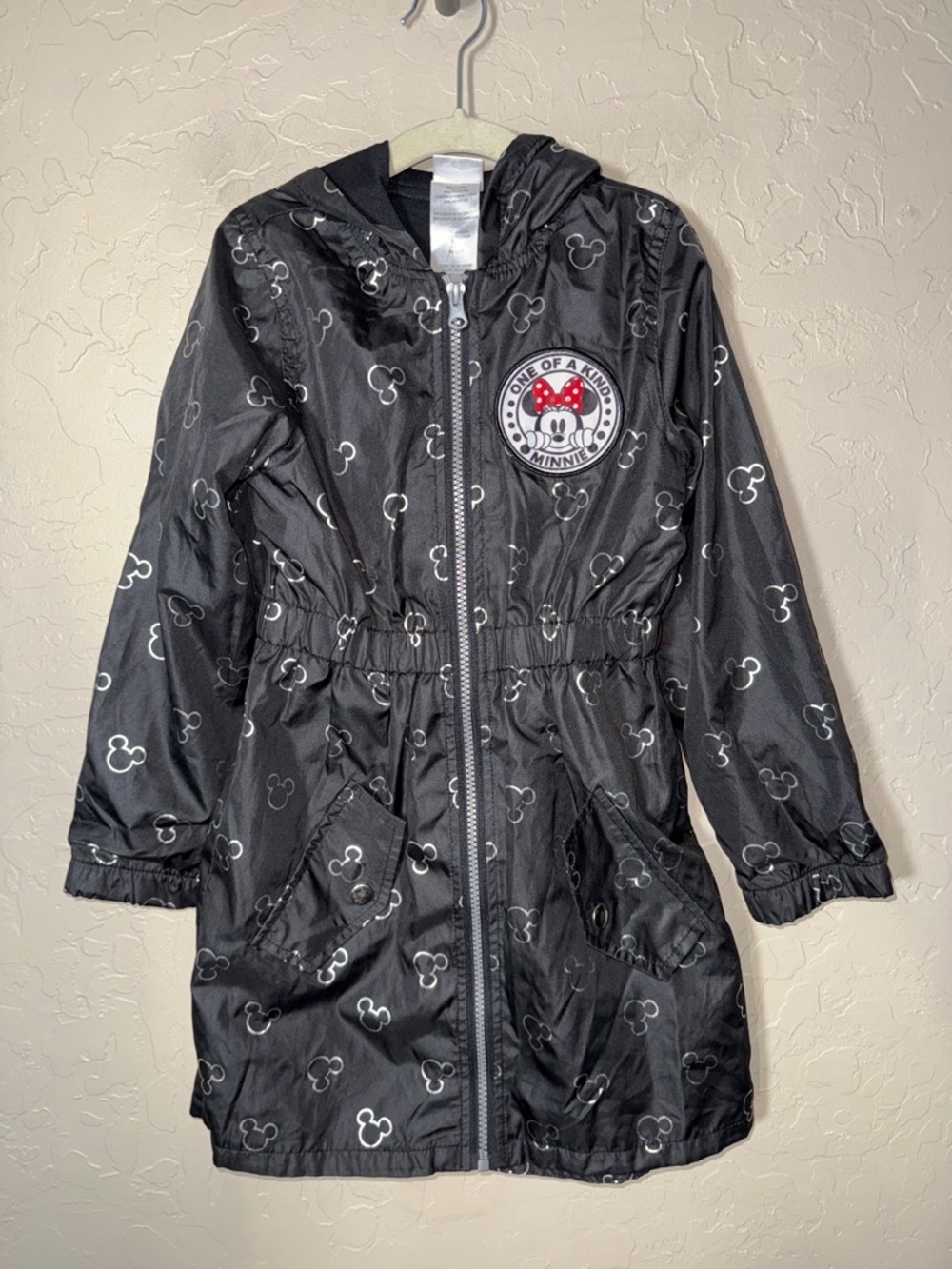 Disney Minnie Mouse hooded with ears full zip rain jacket windbreaker size 6